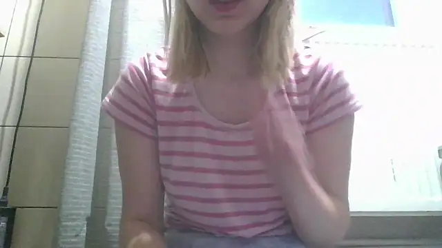 Snapshot of dirty_sasha00 chatting on May 2026 02:37:01 AM dirty sasha00 online show from May 2026 02:37:01 AM