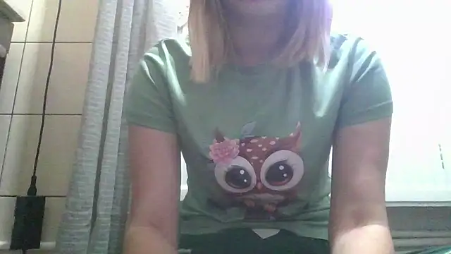 Snapshot of dirty_sasha00 chatting on April 2026 03:20:01 AM dirty sasha00 online show from April 2026 03:20:01 AM