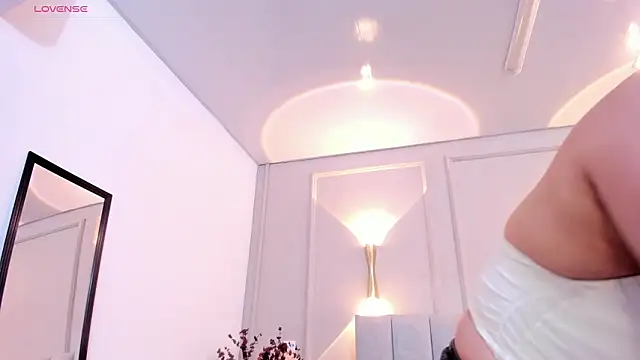 annie  20 online show from February 2026 12:03:02 PM