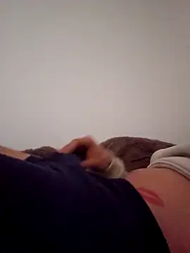 seulementme online show from November 2025 04:00:01 PM