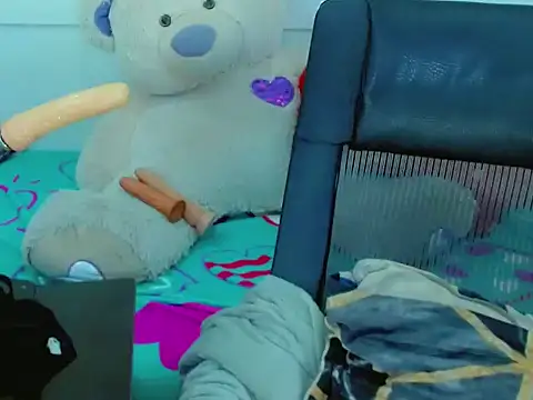 NharaBigCock online show from March 2026 06:54:01 PM