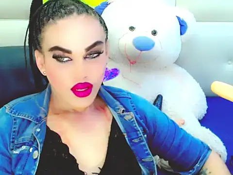 NharaBigCock online show from December 2025 07:04:02 PM