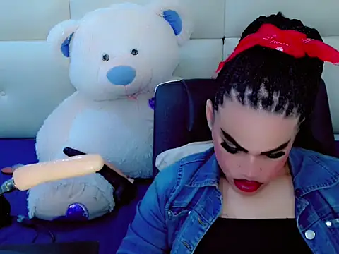 NharaBigCock online show from December 2025 07:13:01 PM