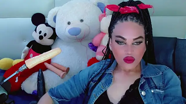 NharaBigCock online show from November 2025 06:19:01 PM