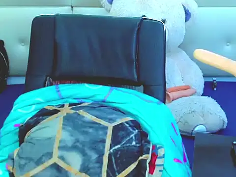 NharaBigCock online show from March 2026 07:37:01 PM