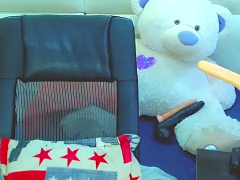 NharaBigCock online show from February 2026 07:03:01 PM