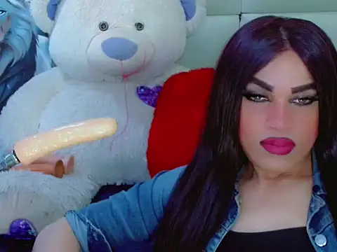 NharaBigCock online show from November 2025 05:28:01 PM