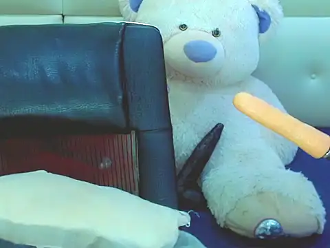 NharaBigCock online show from February 2026 07:41:02 PM