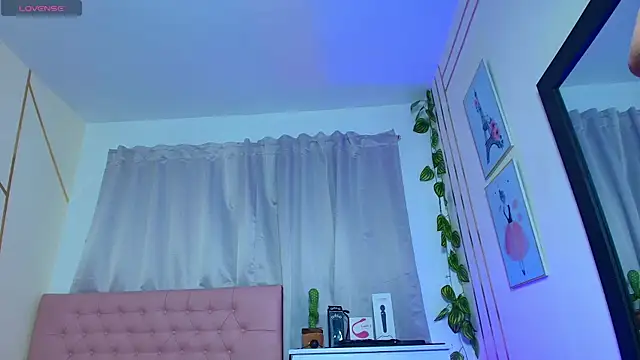 Lulu swarts online show from December 2025 03:35:01 AM