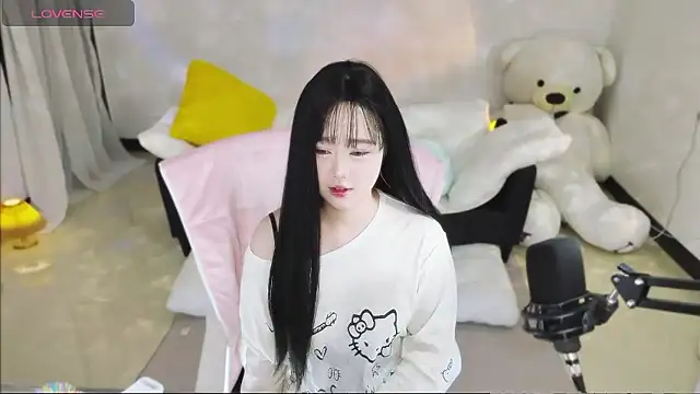 Nina37 online show from January 2026 06:09:02 AM