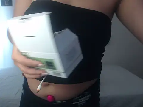 camila rouswhyth online show from November 2025 02:09:01 PM