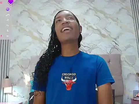 MiaCoock online show from January 2026 02:31:02 PM