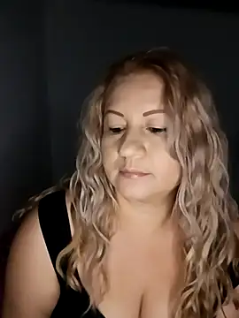 Karoline milf hot online show from November 2025 04:38:02 AM