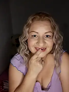 Karoline milf hot online show from November 2025 03:43:01 AM