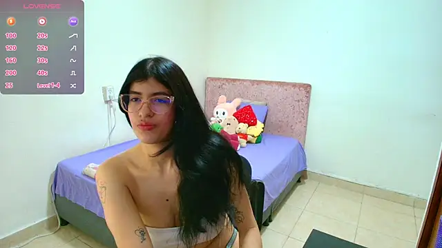 Snapshot of Kassandra_0304 chatting on June 2026 11:59:02 AM Kassandra 0304 online show from June 2026 11:59:02 AM