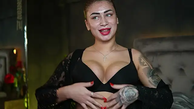 AmeliaJupiter online show from November 2025 06:08:01 PM