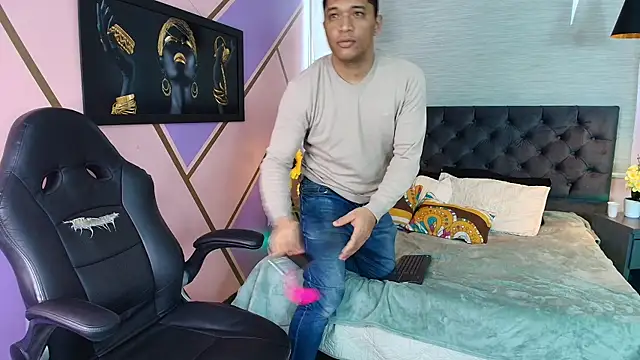 Snapshot of Kai_santos_ chatting on November 2025 10:25:02 PM Kai santos online show from November 2025 10:25:02 PM