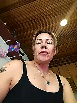 salomehill1 online show from December 2025 07:08:01 PM