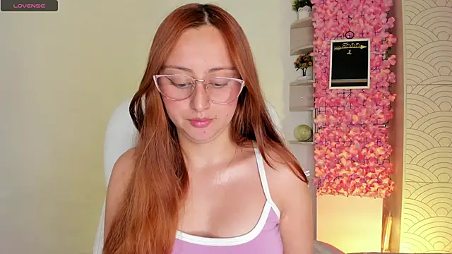 Arianna Gren18 online show from February 2026 04:03:01 PM