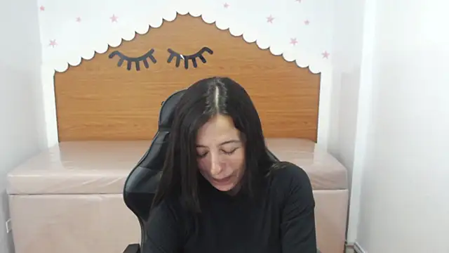 Snapshot of scarlett_percy_t chatting on February 2026 07:48:02 PM scarlett percy t online show from February 2026 07:48:02 PM