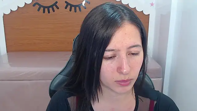 Snapshot of scarlett_percy_t chatting on February 2026 07:32:02 PM scarlett percy t online show from February 2026 07:32:02 PM