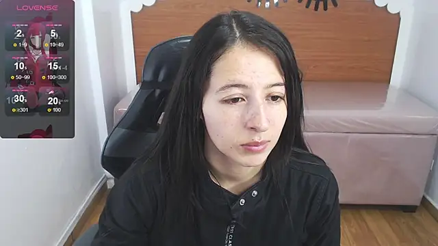 Snapshot of scarlett_percy_t chatting on February 2026 07:33:01 PM scarlett percy t online show from February 2026 07:33:01 PM