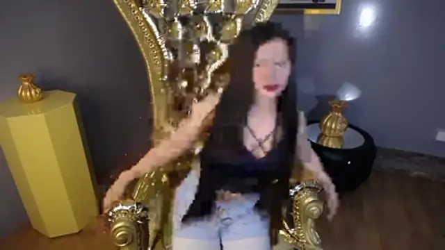 scarlett percy t online show from December 2025 07:47:02 PM