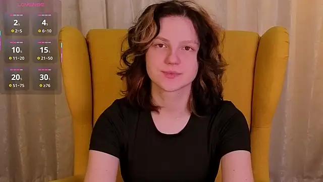 LatinaHuguenin online show from February 2026 06:48:01 PM