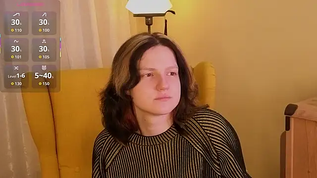 LatinaHuguenin online show from February 2026 06:49:02 PM