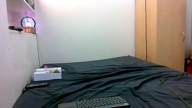 Snapshot of Empress_Lilith chatting on June 2026 04:08:02 PM Empress Lilith online show from June 2026 04:08:02 PM