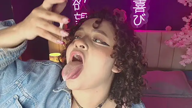  sarahRose online show from April 2026 03:53:01 AM