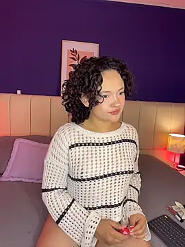  sarahRose online show from December 2025 04:15:01 AM