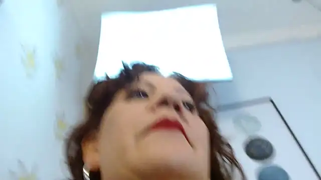Rosalie Durand online show from April 2026 07:37:01 PM
