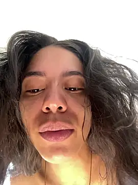 Snapshot of catee_martinez chatting on November 2025 05:17:02 PM catee martinez online show from November 2025 05:17:02 PM