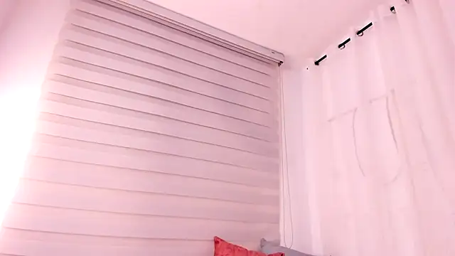 Irishottt online show from February 2026 02:36:02 AM