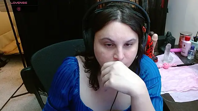 Snapshot of Salacious_Sage chatting on February 2026 11:38:02 PM Salacious Sage online show from February 2026 11:38:02 PM