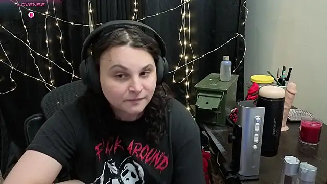 Salacious Sage online show from April 2026 08:34:01 PM