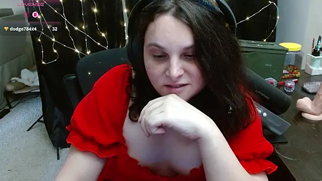 Salacious Sage online show from April 2026 09:00:02 PM