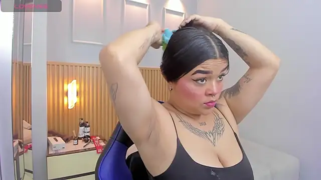 CAMI BUKELE3 online show from December 2025 07:45:01 PM