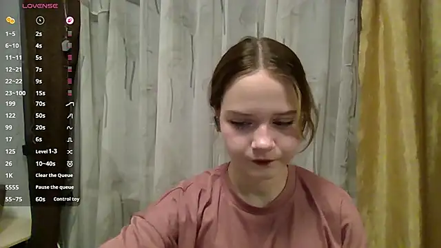 AlissaGerardo online show from December 2025 02:19:01 PM