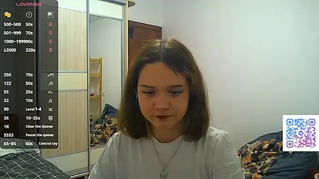 AlissaGerardo online show from December 2025 02:09:01 PM