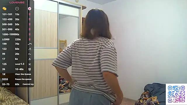 AlissaGerardo online show from December 2025 02:10:01 PM