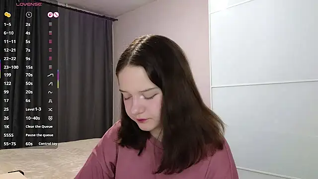 AlissaGerardo online show from March 2026 05:25:04 PM