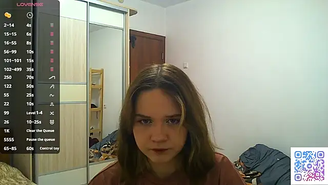 AlissaGerardo online show from December 2025 02:10:02 PM