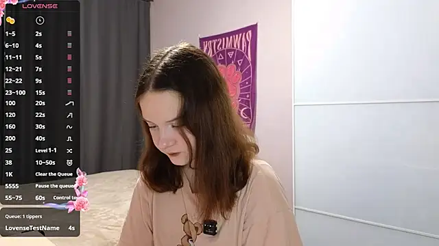 AlissaGerardo online show from May 2026 01:04:01 PM