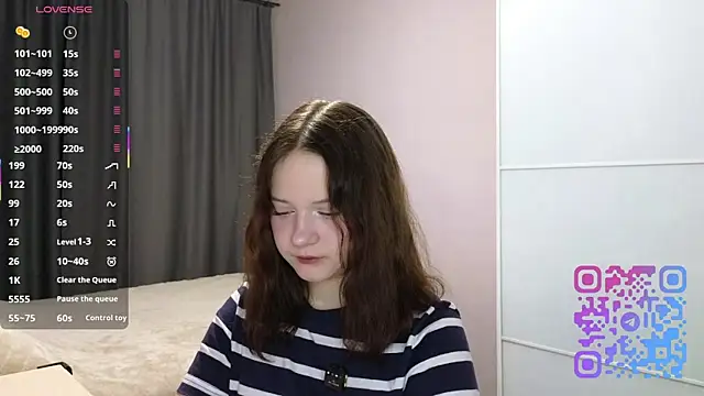 AlissaGerardo online show from April 2026 01:06:02 PM