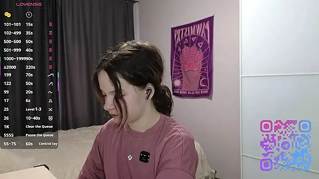 AlissaGerardo online show from April 2026 11:01:01 AM