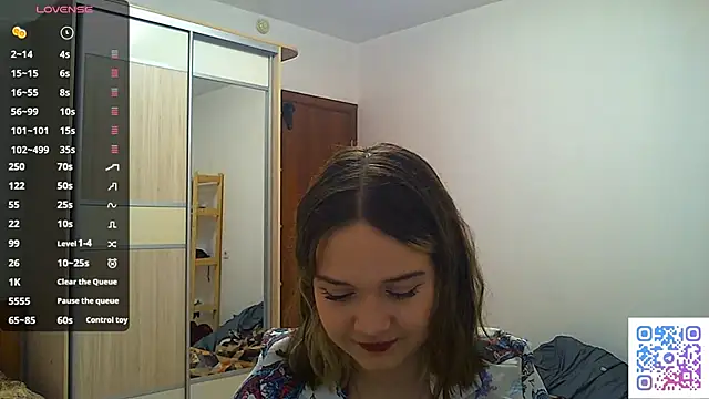 AlissaGerardo online show from December 2025 02:11:01 PM