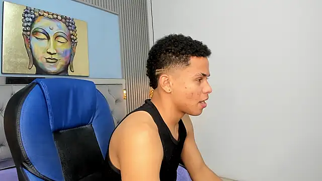 Liams18 online show from April 2026 04:18:01 AM