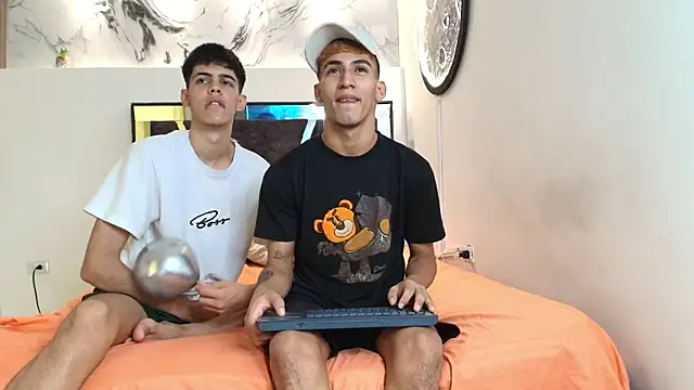 Snapshot of IMPERIO_ROMANO chatting on November 2025 07:18:01 PM IMPERIO ROMANO online show from November 2025 07:18:01 PM